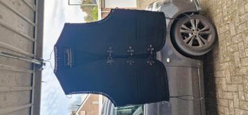 Gilet lederen, maat M . beschikbaar voor biedingen