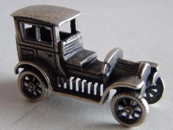 Miniatuur zilver DR8 oude auto zilveren miniaturen beschikbaar voor biedingen
