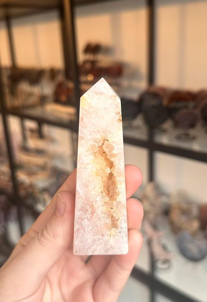 Prachtige roze amethist punt met druzy, Verzamelen, Mineralen en Fossielen, Ophalen of Verzenden