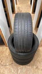 Gebruikte zomer banden 225-40-18 in sets van 2 of 4, Ophalen, Gebruikt, Weidehek 58C, Info@autobedrijfbovak.nl