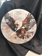 Houten Wandklok Adelaar - Stil & Mooi!, Ophalen of Verzenden, Nieuw, Analoog, Wandklok