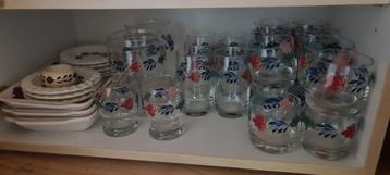 Boerenbont diverse items. Boerenbond  beschikbaar voor biedingen