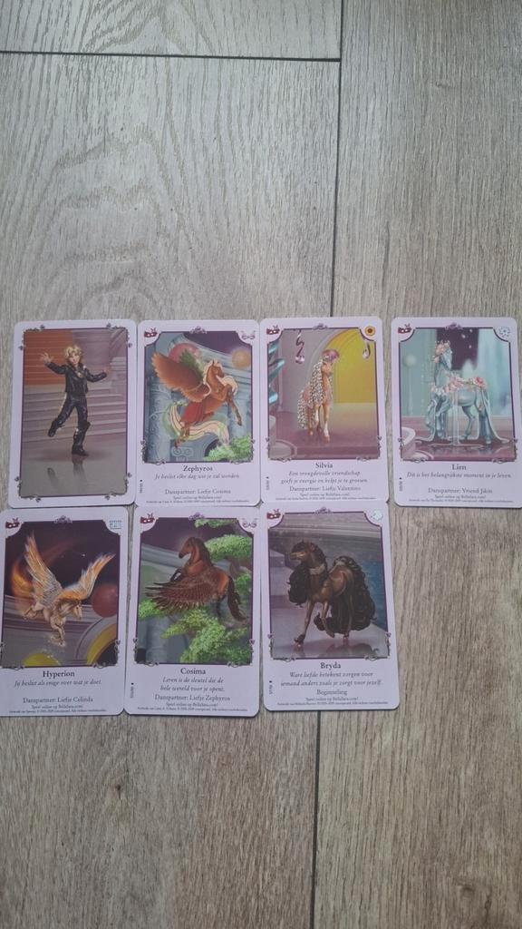 Bella Sara SHINY kaarten Bella's Bal, Hobby en Vrije tijd, Kaarten | Zelf maken, Zo goed als nieuw, Overige typen, Fantasie, Ophalen of Verzenden