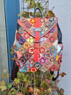 Kleurrijke leren rugzak met bloemen nieuw !, Overige merken, 25 tot 40 cm, Nieuw, Ophalen of Verzenden
