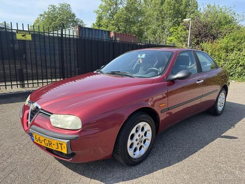 Alfa Romeo 156 1.8-16V T.Spark Distinctive Airco/LMV, Auto's, Alfa Romeo, Bedrijf, Te koop, ABS, Airbags, Airconditioning, Alarm