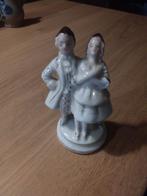 Vintage bisquiet Beeldje - Man en Vrouw, Ophalen of Verzenden, Gebruikt, Mens