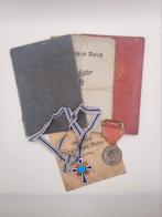 Set van Duitse vrouw wo2, Verzamelen, Ophalen of Verzenden, Duitsland, Lintje, Medaille of Wings