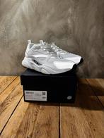 Dior B22, Sieraden, Tassen en Uiterlijk, Toilettassen, Verzenden, Zo goed als nieuw, Wit, Heer