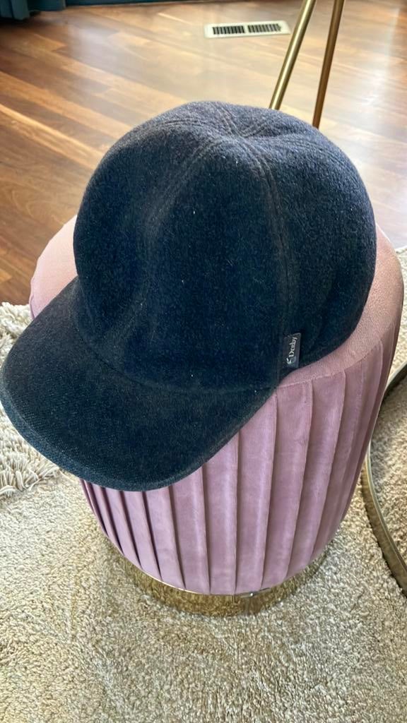 Derby pet, Kleding | Dames, Ophalen of Verzenden, Gedragen, One size fits all, Pet