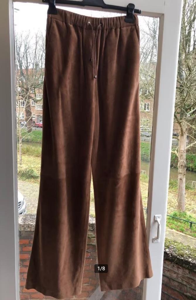 Suite22 prachtige wijde suede broek mt 36 (38) herfst ZGAN, Kleding | Dames, Broeken en Pantalons, Zo goed als nieuw, Maat 36 (S)