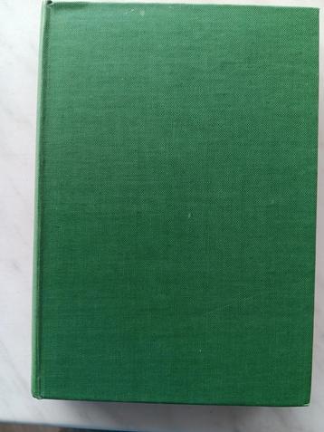 The new naturalist,  THE SEA SHORE by  C.M. Yonge beschikbaar voor biedingen