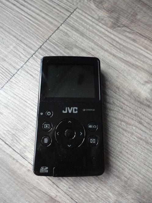 TE KOOP  LEUKE HANDIGE JVC FOTO/VIDEO CAMERA, Audio, Tv en Foto, Fotocamera's Digitaal, Gebruikt, Compact, Ophalen of Verzenden