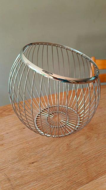 Vintage fruitschaal | draadmand | fruitmand beschikbaar voor biedingen