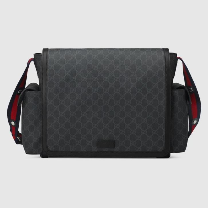 Gucci GG Supreme Medium diaper bag | In nieuwstaat, Sieraden, Tassen en Uiterlijk, Tassen | Schoudertassen, Zo goed als nieuw