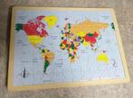 Houten puzzel - wereld legpuzzel, Ophalen of Verzenden, Meer dan 50 stukjes, Zo goed als nieuw, Van hout