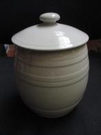 Dekselpot petrus regout, wit , tonmodel hoog 21 cm, Antiek en Kunst, Antiek | Keramiek en Aardewerk, Ophalen of Verzenden