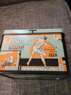 Van melle blikje, Ophalen, Overige