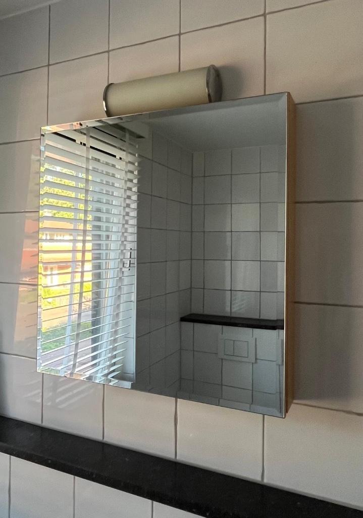 Retro spiegelkast IKEA badkamer / medicijnkast, Huis en Inrichting, Badkamer | Badkamermeubels, Gebruikt, Spiegelkast, Minder dan 100 cm