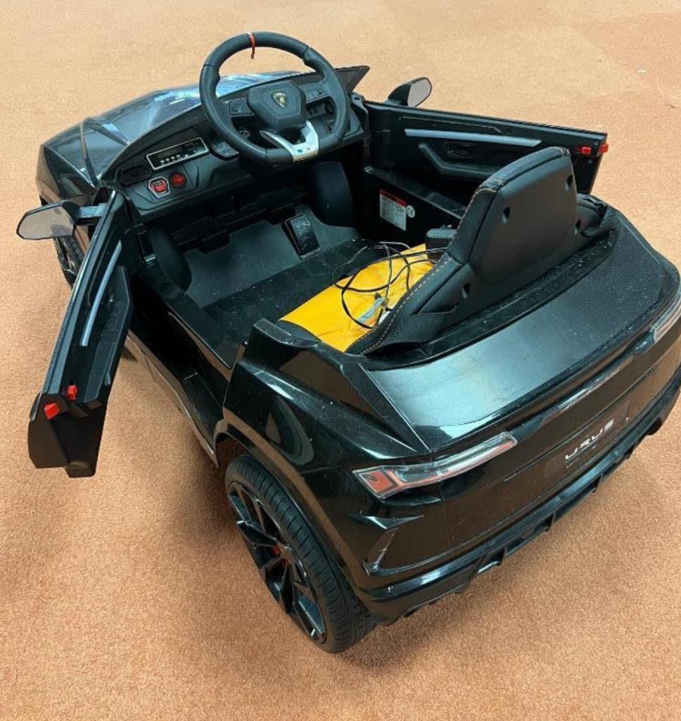 Lamborghini urus kinderauto zitauto elektrische car kinderen, Kinderen en Baby's, Ophalen, Gebruikt