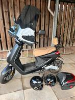 IVA E-Go S4 Special zwart, 2 helmen, koffer, art4 slot, hoes, Elektrisch, Zo goed als nieuw, Ophalen, Overige merken