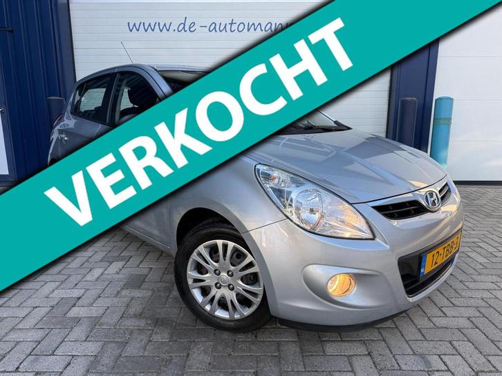Hyundai I20 1.4i i-Motion AUTOMAAT 5-drs / AIRCO / 1e EIGENA, Auto's, Hyundai, Bedrijf, Te koop, i20, ABS, Airbags, Airconditioning