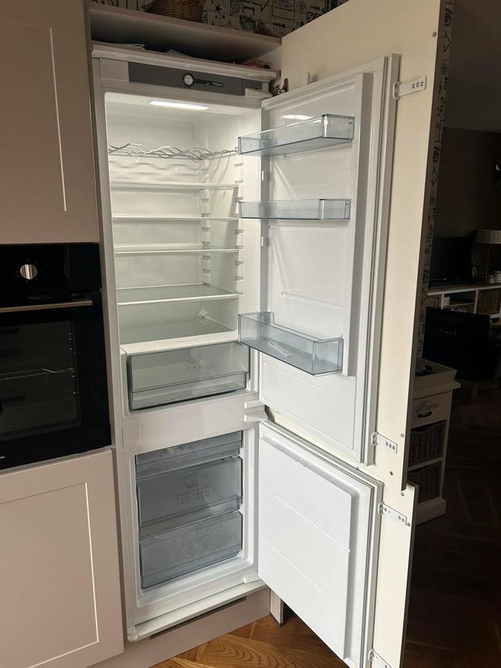 Inbouw koelkast met vriezer 177 hoog pelgrim, Witgoed en Apparatuur, Koelkasten en IJskasten, Zo goed als nieuw, Met aparte vriezer