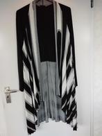 Ophilia vest zwart/ivoor piano maat 44-46, Zwart, Maat 46/48 (XL) of groter, Ophalen of Verzenden, Zo goed als nieuw