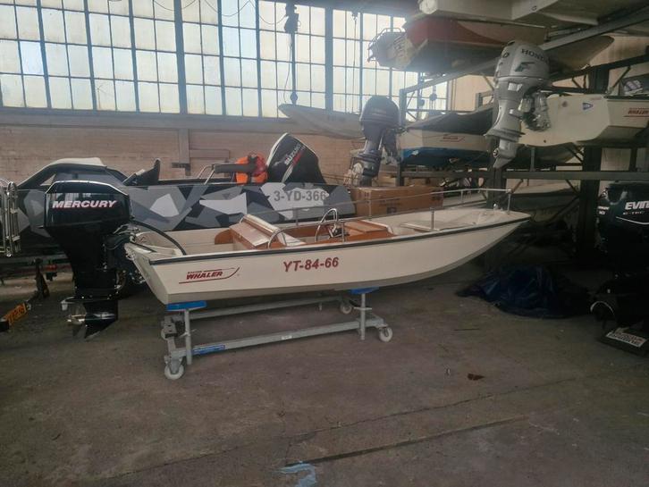 Boston Whaler 13 super sport, Watersport en Boten, Vis- en Consoleboten, Zo goed als nieuw, 3 tot 6 meter, Benzine, Buitenboordmotor