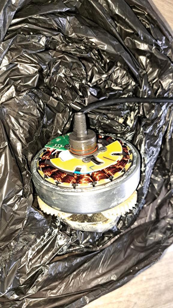 Gebruikte 250W Voorwielmotor, Fietsen en Brommers, Fietsonderdelen, Gebruikt, Algemeen, Wiel, Ophalen of Verzenden