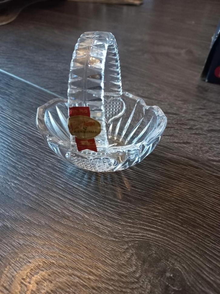 Kristallen mandje met handvat, Antiek en Kunst, Antiek | Glas en Kristal, Ophalen of Verzenden