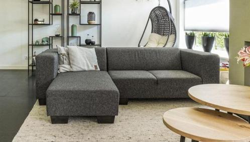 Bankstel antraciet stof, houten poten, in goede staat, Huis en Inrichting, Banken | Bankstellen, Gebruikt, Rechte bank, Driepersoons