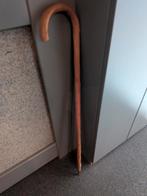 Houten wandelstok met 15 metalen schildjes, Diversen, Ophalen of Verzenden, Gebruikt