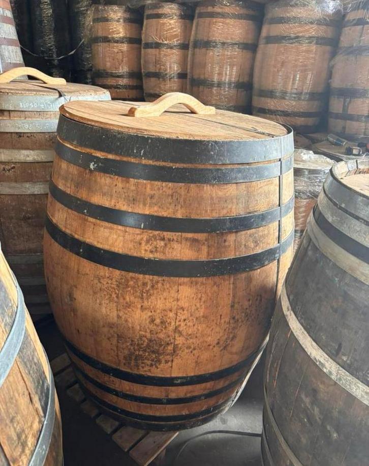 Dompelvat / wijnvat grote eikenhouten regenton, Tuin en Terras, Regentonnen, Zo goed als nieuw, Hout, 150 liter of meer, Ophalen