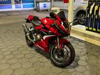 Honda CBR500R (A2, Weinig KM!), 2 cilinders, ABS, Minimaal motorrijbewijs A2, 471 cc