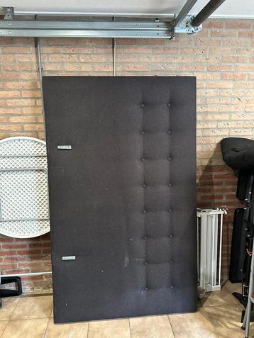 Zeer knap hoofdbord antraciet kleurig 110 x 180cm beschikbaar voor biedingen