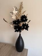 Zwarte Vaas met Bloemstuk - Stijlvolle decoratie, Ophalen of Verzenden, Gebruikt, Binnen