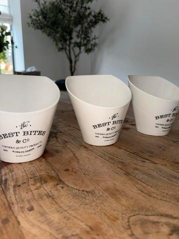 3 Riviera Maison snack bakjes beschikbaar voor biedingen