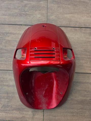 Piaggio fastrider voorkap beschikbaar voor biedingen