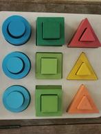 Houten vormenpuzzel, Ophalen, 2 tot 4 jaar, 10 tot 50 stukjes, Zo goed als nieuw