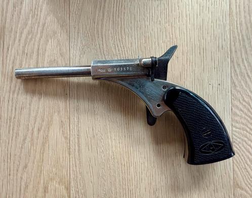 Flobert .22 6mm zwartkruit pistool, Antiek en Kunst, Antiek | Overige Antiek, Ophalen of Verzenden