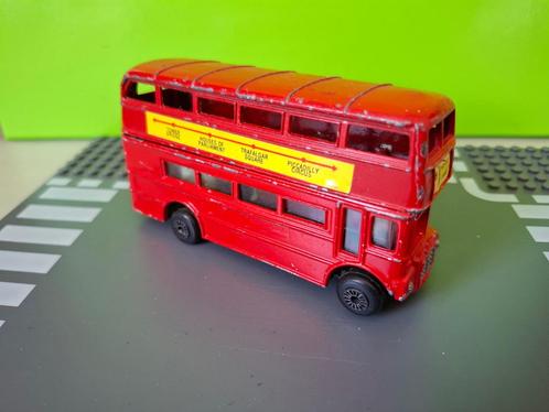Onbekend - AEC Routemaster London Bus [rood] 1/60, Hobby en Vrije tijd, Modelauto's | Overige schalen, Gebruikt, Bus of Vrachtwagen