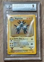 1999 Pokemon base set Magneton-Holo 9/102 BGS 9 Mint, Ophalen of Verzenden, Zo goed als nieuw, Losse kaart, Foil