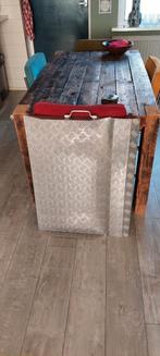 Oprijplaat/drempelhulp aluminium traanplaat. 80 x 62cm, Ophalen, Zo goed als nieuw, Elektrische rolstoel