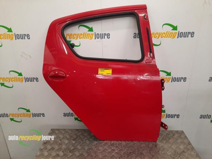 Portier 4Deurs rechts-achter van een Toyota Aygo, Auto-onderdelen, Carrosserie en Plaatwerk, Deur, Toyota, Gebruikt, 3 maanden garantie