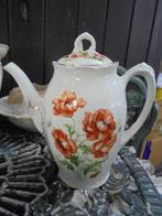 Koffiepot met rode Klap rozen, Antiek en Kunst, Antiek | Servies los, Ophalen of Verzenden