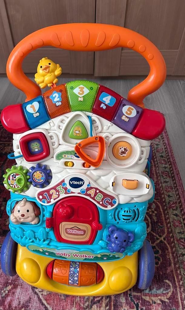 VTech Baby Walker - Netjes Gebruikt, Kinderen en Baby's, Speelgoed | Vtech, Gebruikt, 6 maanden tot 2 jaar, Ophalen