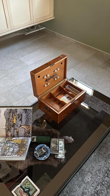 Vintage Davidoff sigaren Humidor beschikbaar voor biedingen