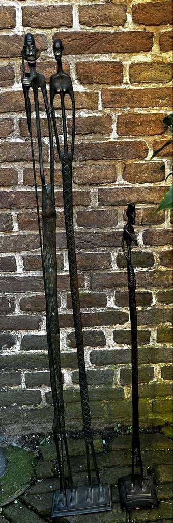 Afrikaanse metalen beelden - 98 & 70 cm, Antiek en Kunst, Kunst | Niet-Westerse kunst, Ophalen of Verzenden