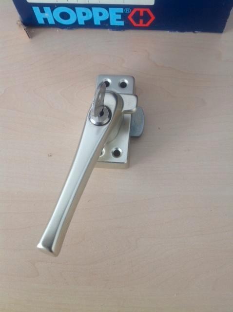 Hoppe raamboompje raamsluiting afsluitbaar, Hobby en Vrije tijd, Overige Hobby en Vrije tijd, Nieuw, Ophalen of Verzenden