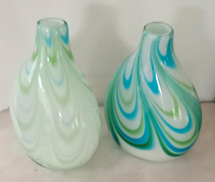 2 Mid Century Swirl vazen, Antiek en Kunst, Antiek | Vazen, Ophalen of Verzenden